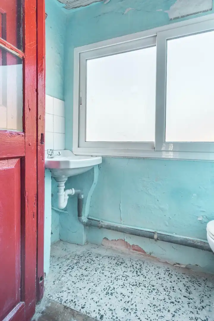 Bathroom of Houses for sale in Aller  with Private garden and Storage room