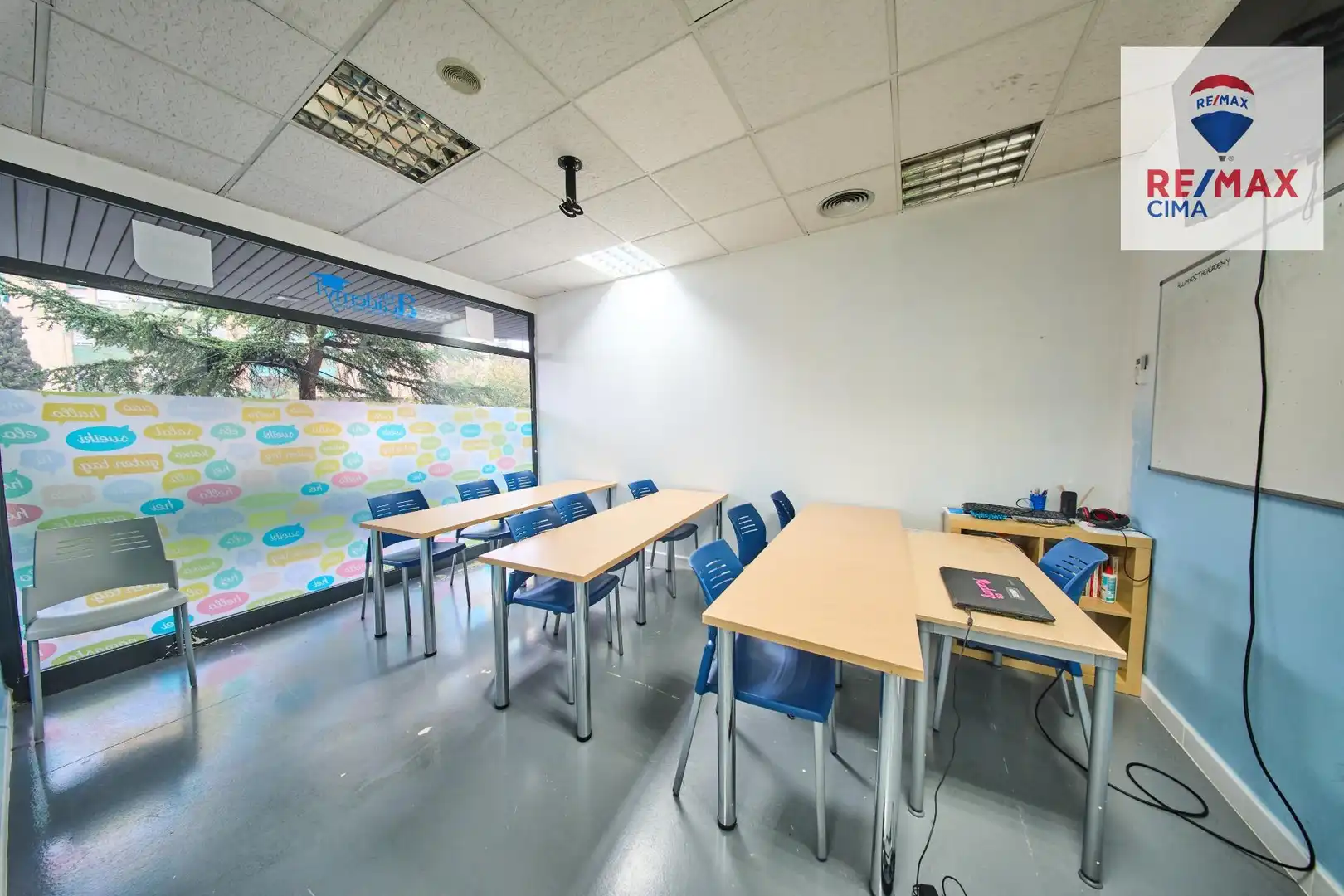 Business premises for transfer in Calle de la Cruz del Sur 8, imagen 21