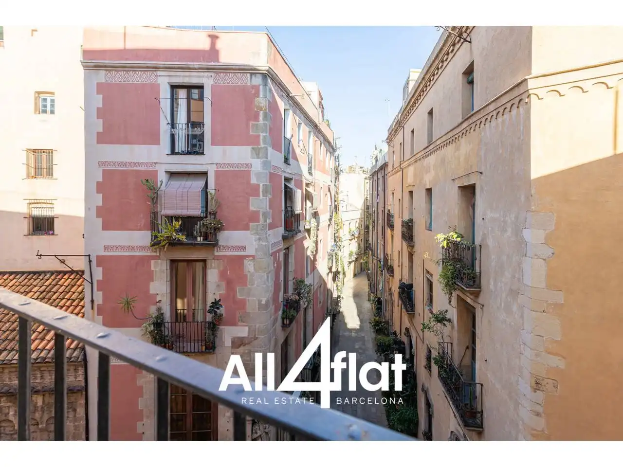 Außenansicht von Wohnung zum Verkauf in Barcelona mit Klimaanlage, Parkett und Möbliert