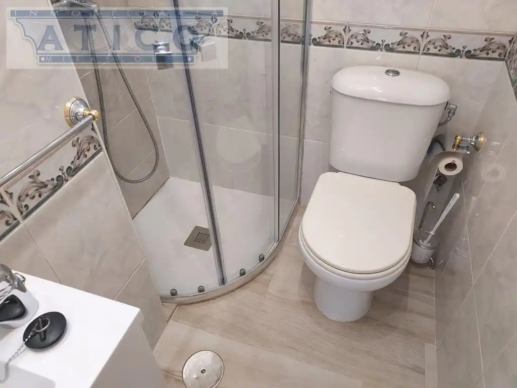 Rez-de-chaussée à louer à Ronda Pio Xii, imagen 7