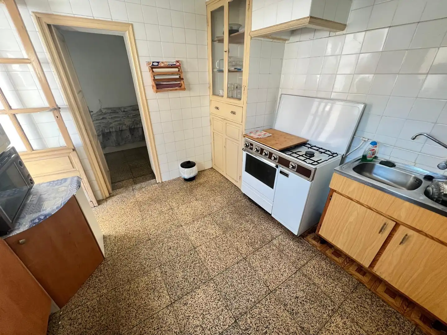 Cocina de Apartamento en venta en Almadén con Calefacción, Jardín privado y Amueblado