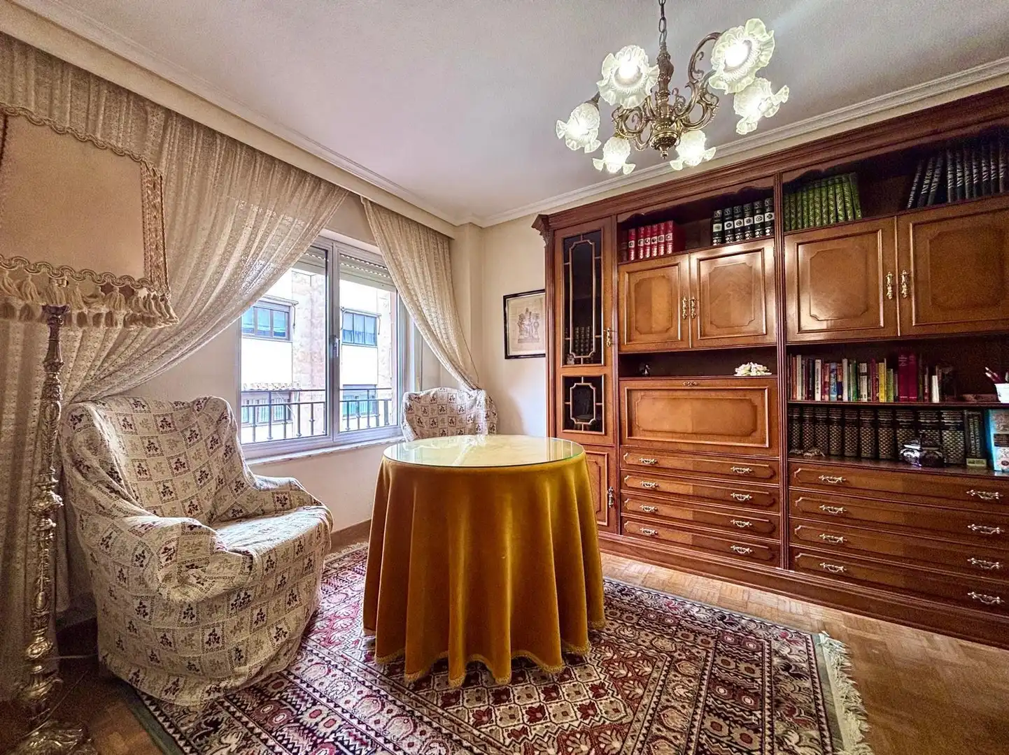 Habitación de Piso en venta en Salamanca con Calefacción, Parquet y Amueblado