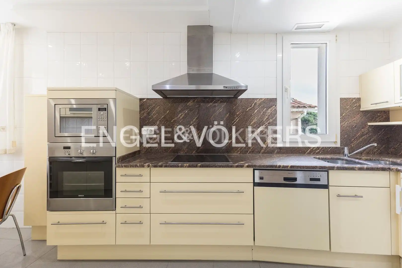 Kitchen of Houses for sale in Barcelona  with Air Conditioner, Heating and Private garden