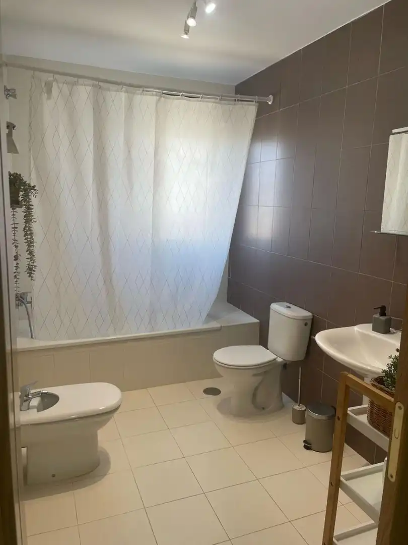 Baño de Apartamento de alquiler en Almendralejo con Trastero y Amueblado