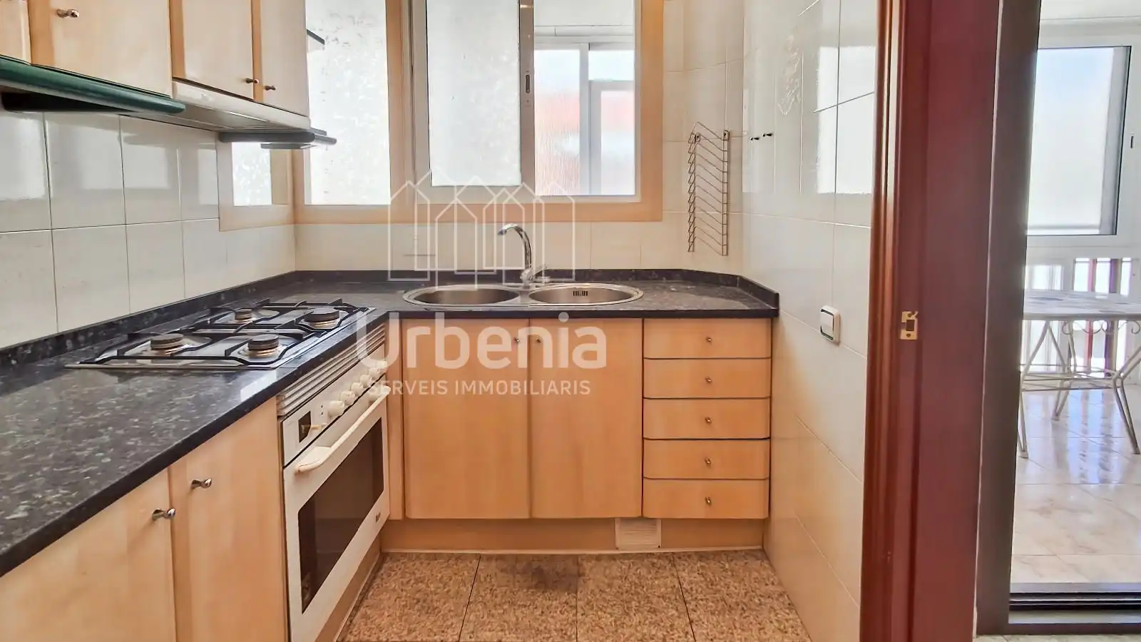 Cocina de Piso en venta en Mataró con Calefacción y Terraza
