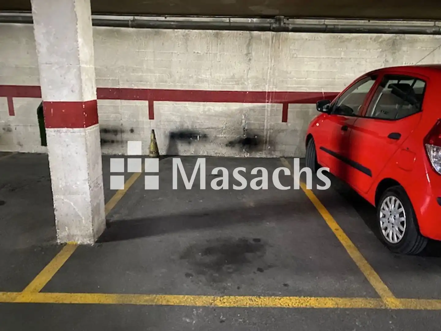 Parkplatz von Garage zum Verkauf in Terrassa