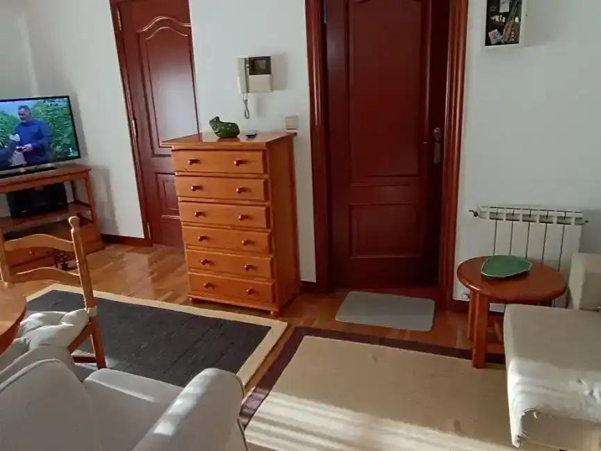 Dormitori de Pis de lloguer en Vigo  amb Parquet, Moblat i Forn