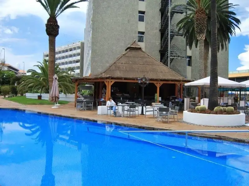 Estudi amb piscina en venda a Aceviño 21, imagen 21
