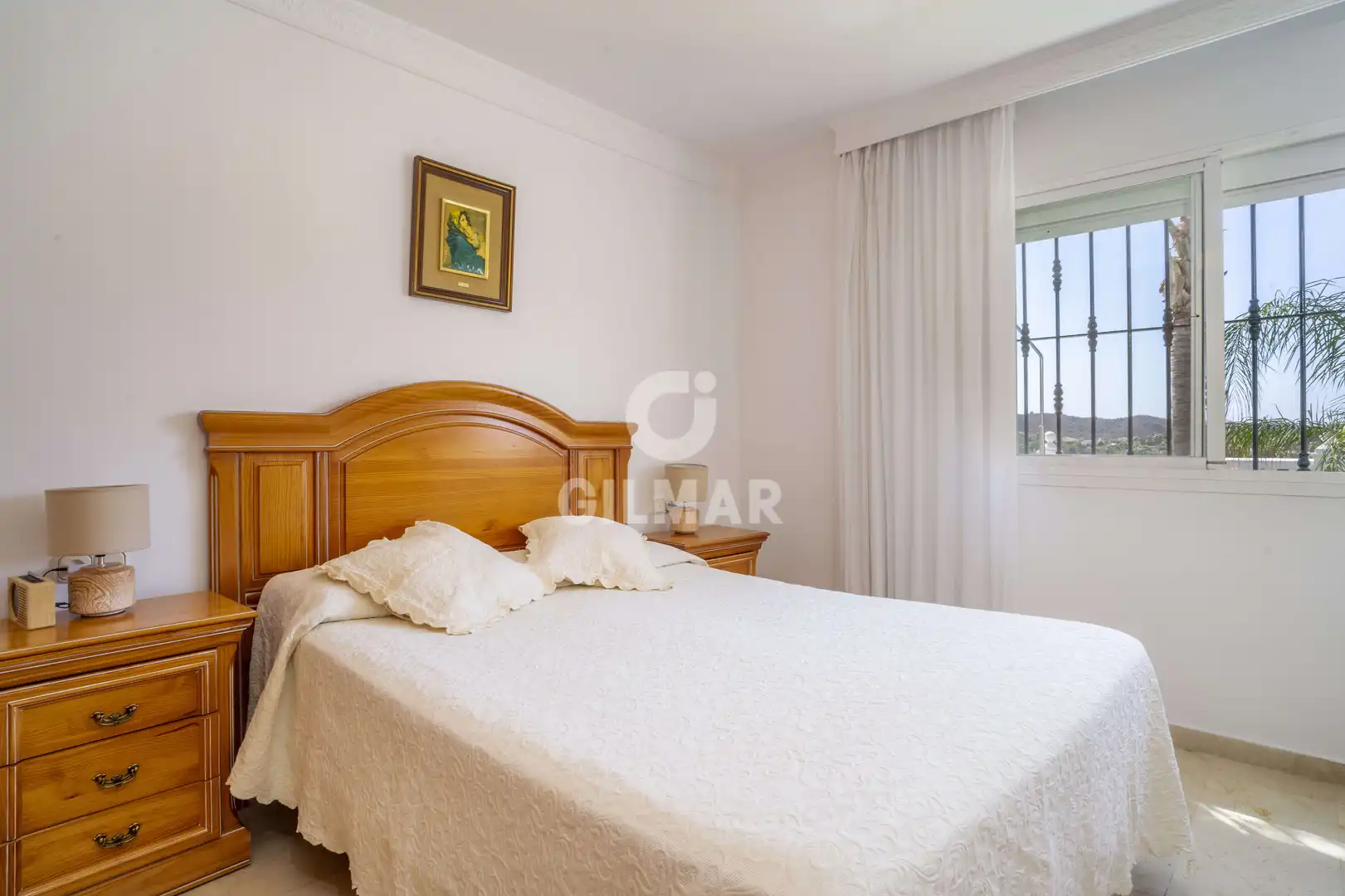 Dormitori de Casa o xalet en venda en Estepona amb Jardí privat i Piscina