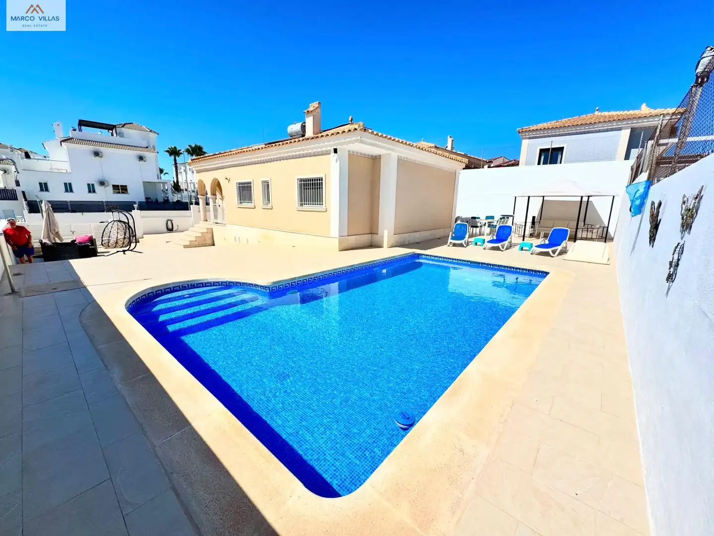 Piscina de Casa o xalet en venda en San Fulgencio amb Aire condicionat, Jardí privat i Piscina