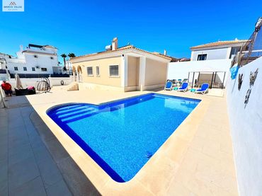 Villa con piscina in vendita a San Fulgencio
