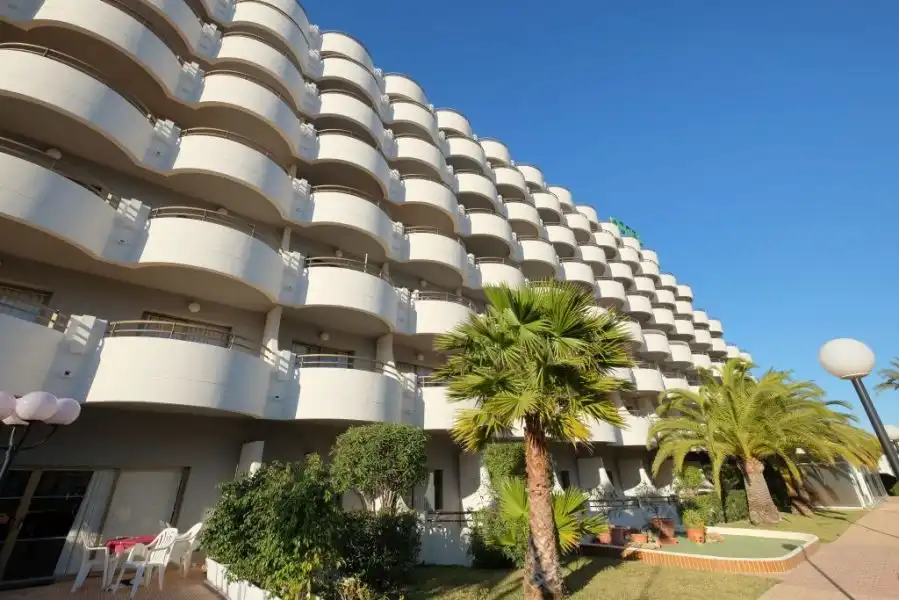 Vista exterior de Estudi en venda en Calpe / Calp amb Aire condicionat, Calefacció i Jardí privat