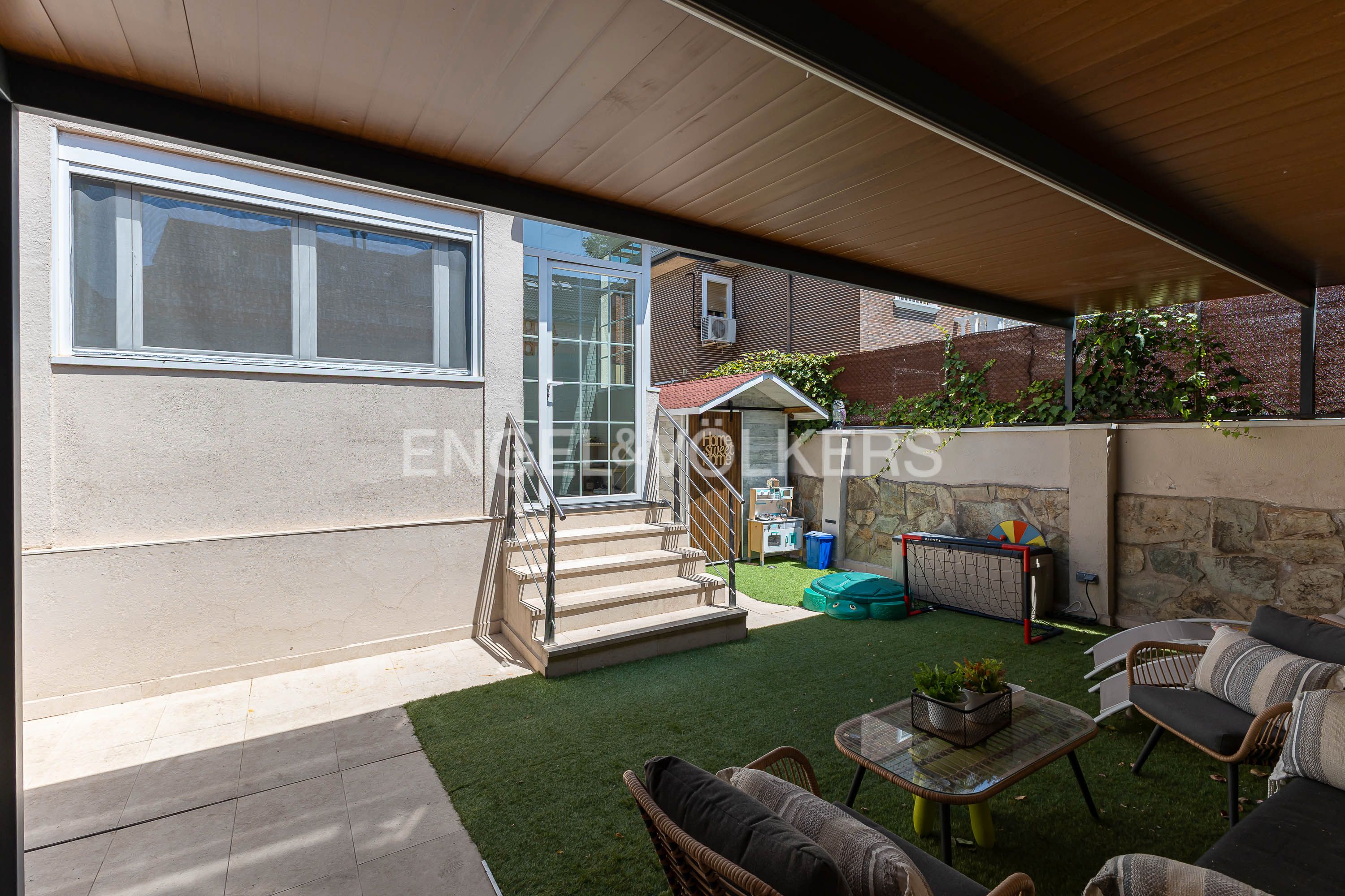 Terraza de Casa o chalet en venta en Pozuelo de Alarcón con Aire acondicionado, Calefacción y Jardín privado