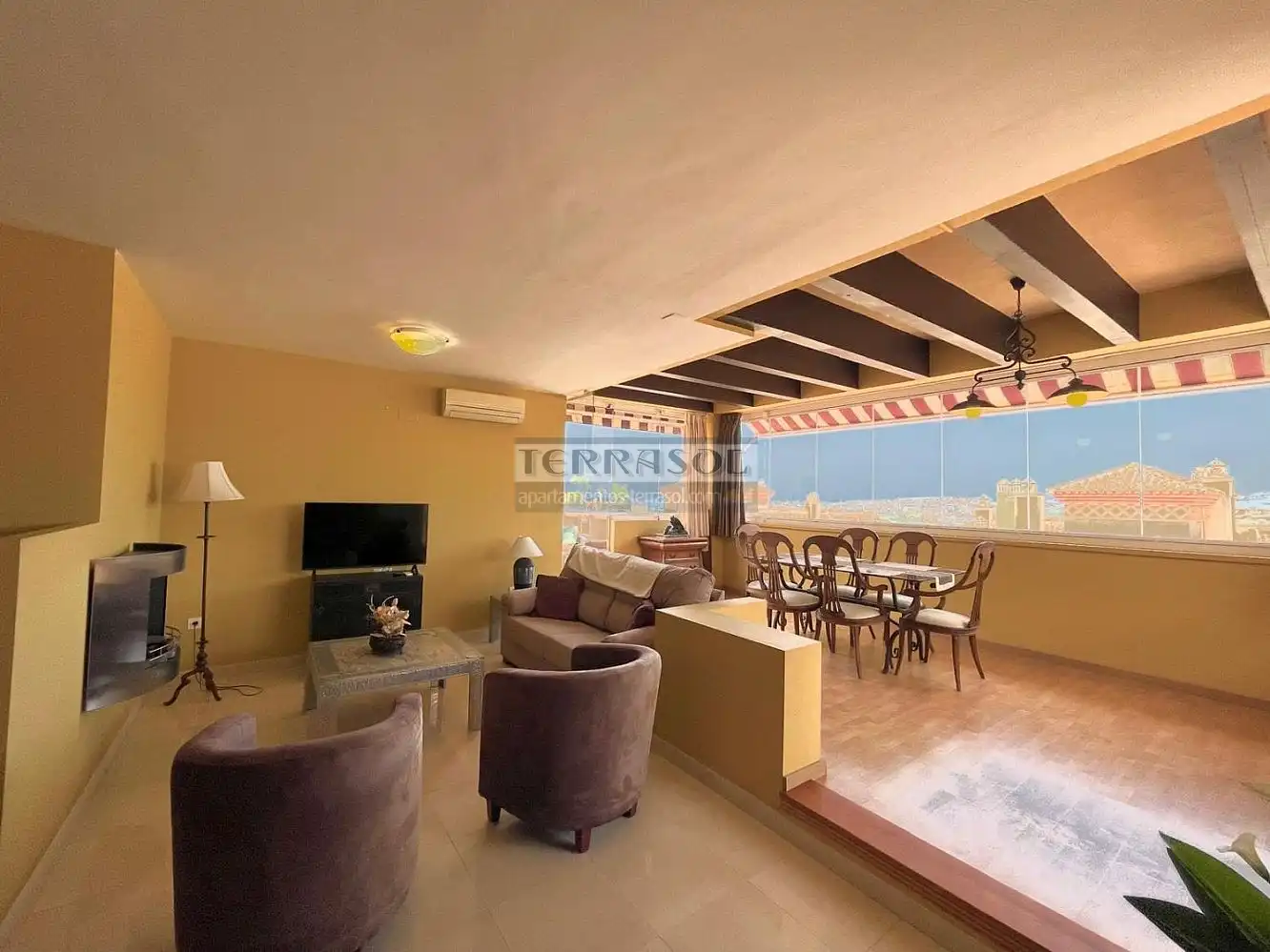 Terraza de Ático en venta en Vélez-Málaga con Aire acondicionado, Calefacción y Jardín privado