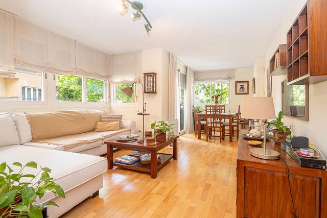 Piso en Venta en Calle MARQUES DE LA FONTSANTA en Marquès de Fontsanta