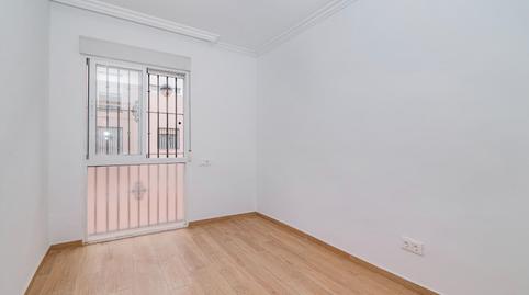 Foto 5 de Piso en venta en Calle Valencia, San Cayetano, Granada