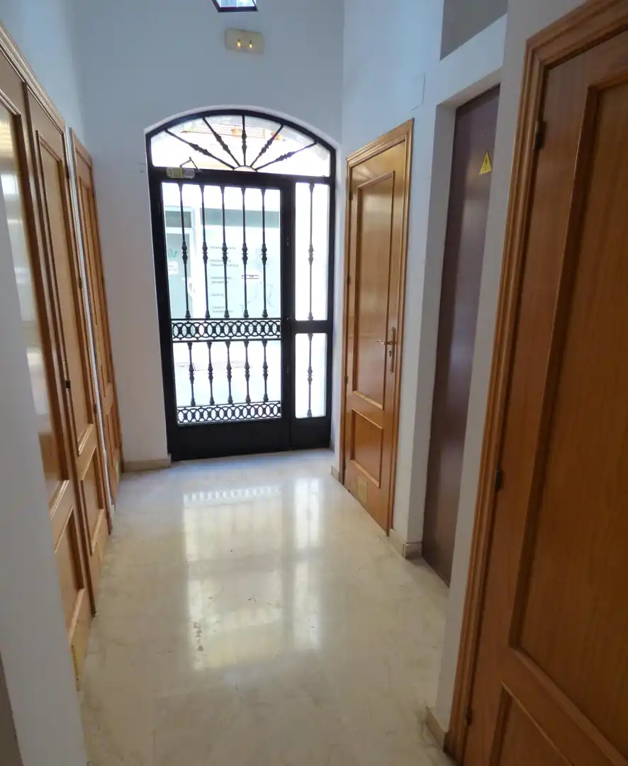 Piso en venta en Fuengirola con Calefacción, Terraza y Balcón