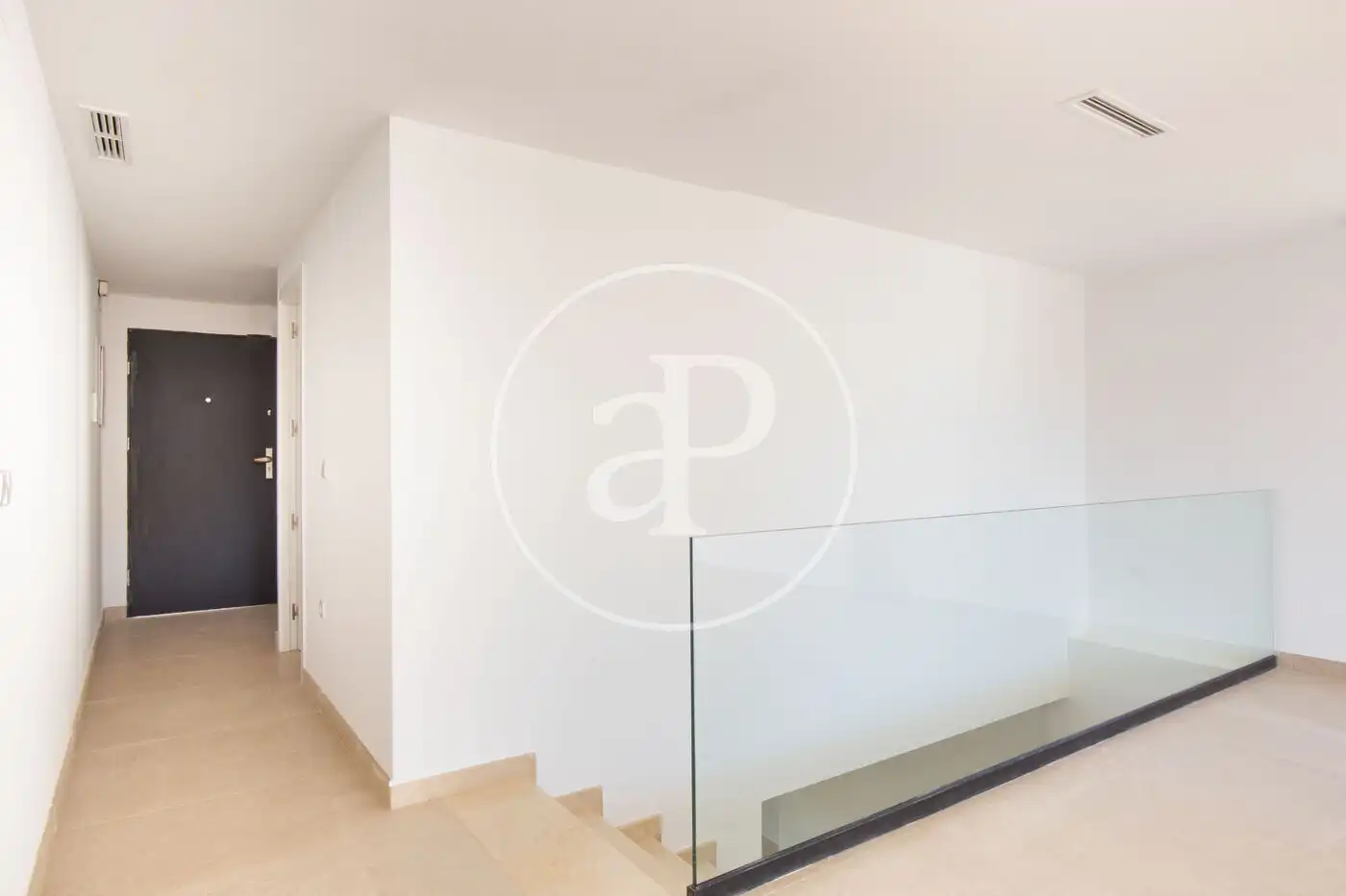 Casa adosada en venta en Chiva con Aire acondicionado, Calefacción y Jardín privado