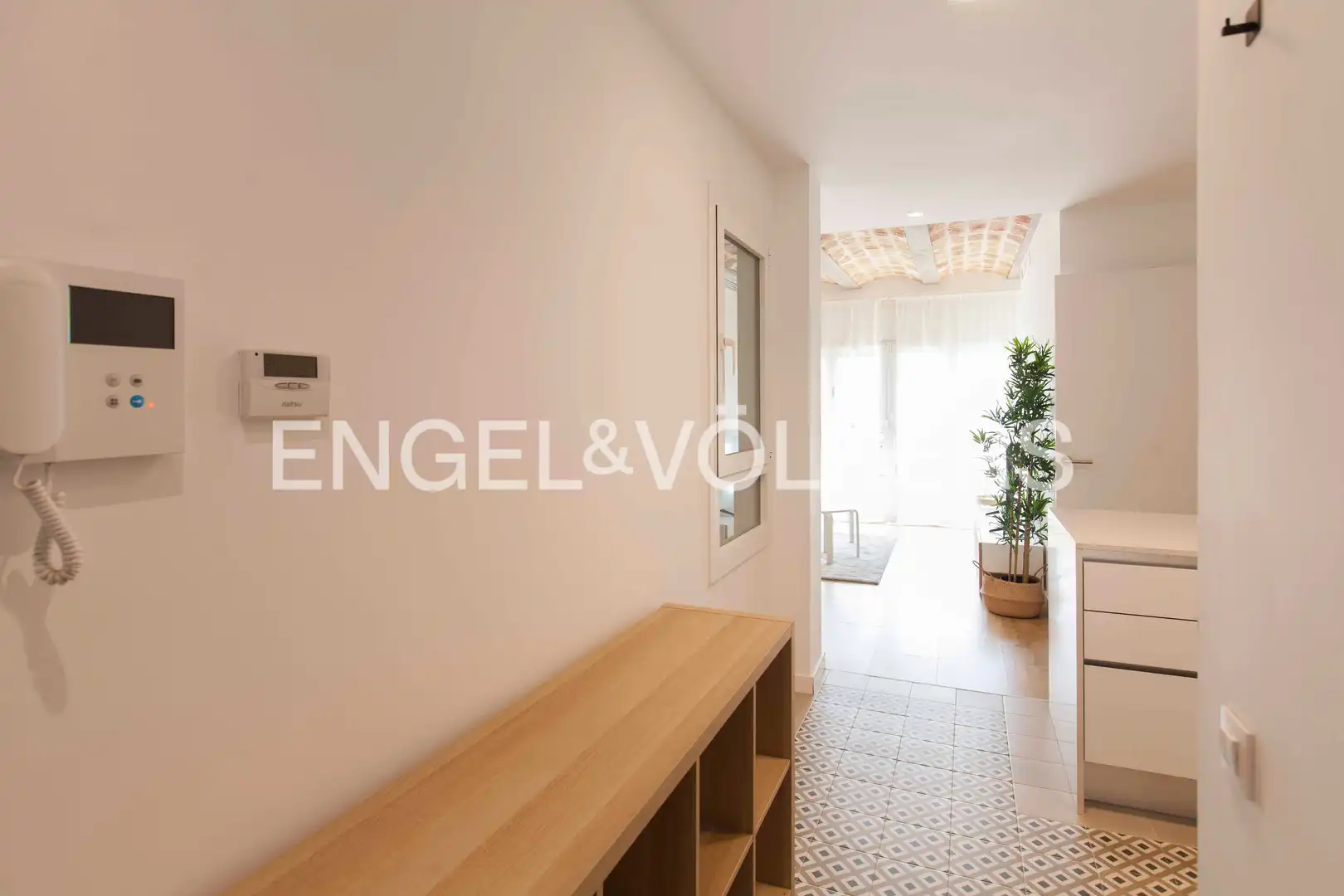Flat for sale in Barcelona  with Air Conditioner, Heating and Parquet flooring