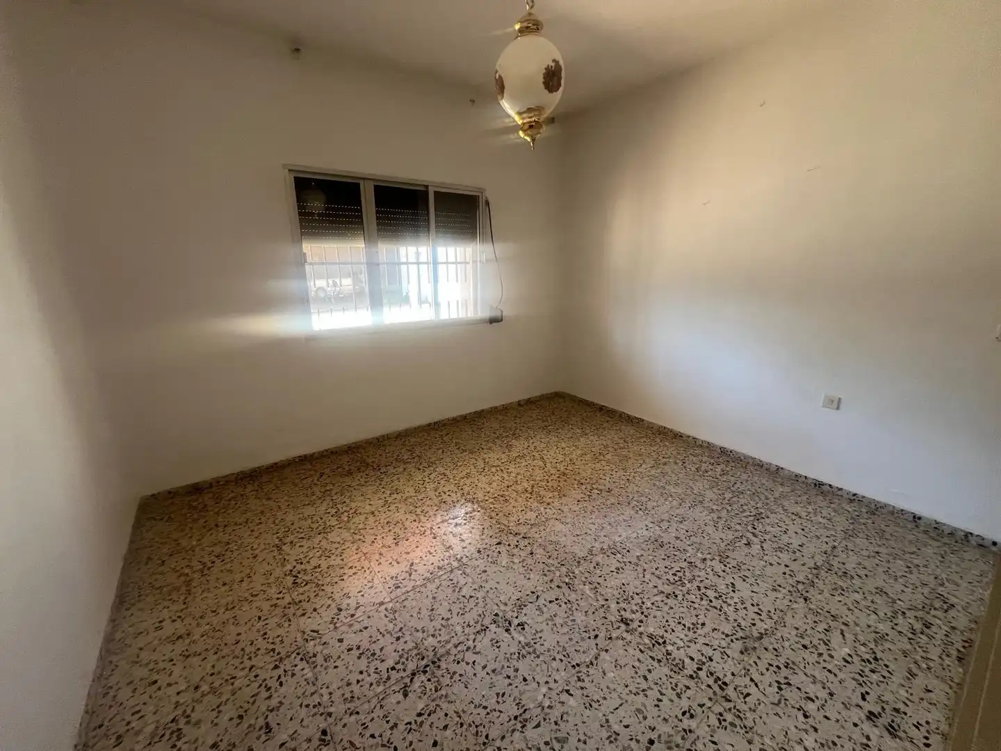 Houses for sale in Serradilla