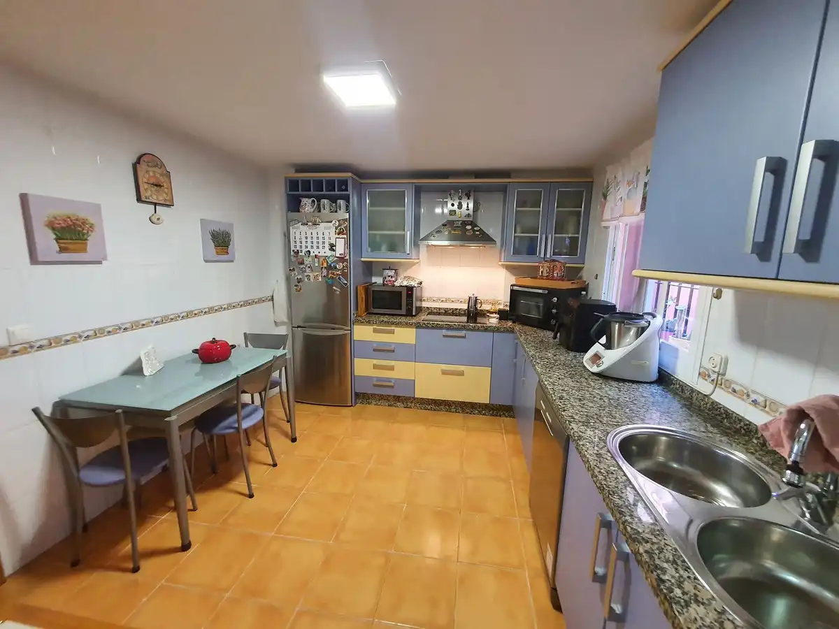 Cocina de Casa adosada en venta en Málaga con Aire acondicionado, Calefacción y Terraza