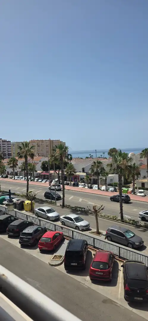 Vista exterior de Apartamento de alquiler en Torrox con Aire acondicionado, Calefacción y Terraza