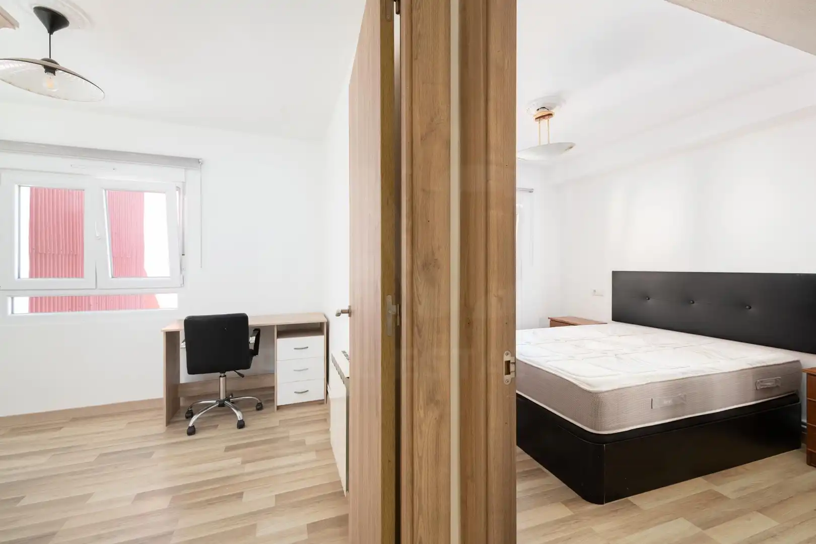 Habitación de Piso en venta en Gijón  con Calefacción