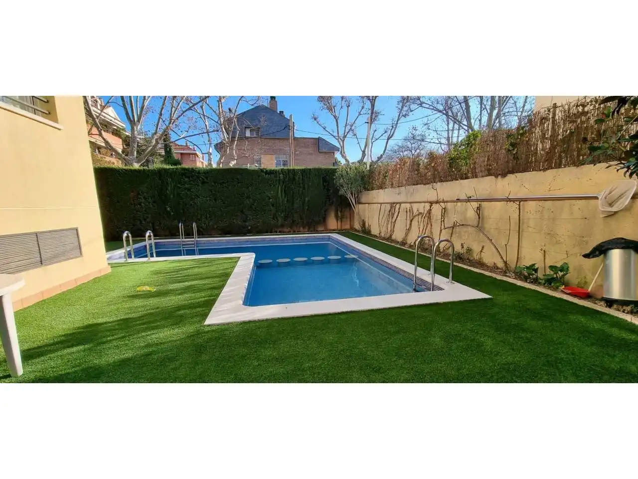 Swimming pool of Flat for rent in Sant Cugat del Vallès  with Heating, Parquet flooring and Alarm