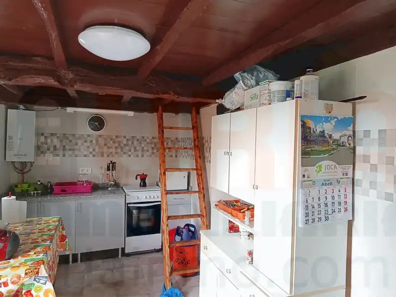 Cocina de Finca rústica en venta en Riosa con Calefacción y Amueblado