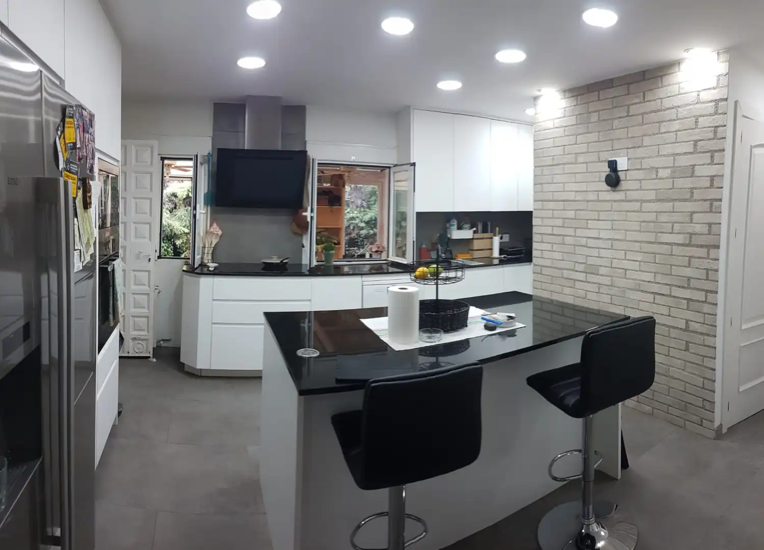Cuina de Casa o xalet en venda en Villalbilla amb Aire condicionat, Calefacció i Jardí privat