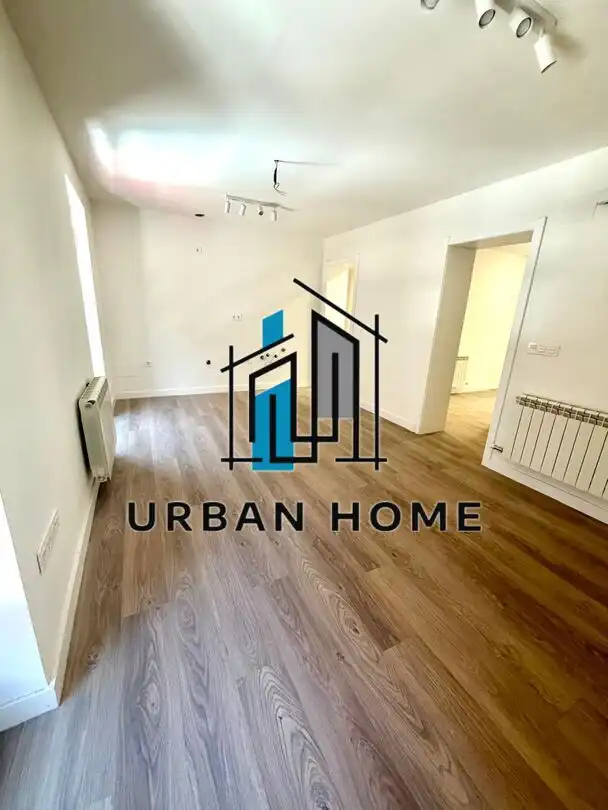 Exterior view of Flat for sale in León Capital   with Heating, Parquet flooring and Storage room