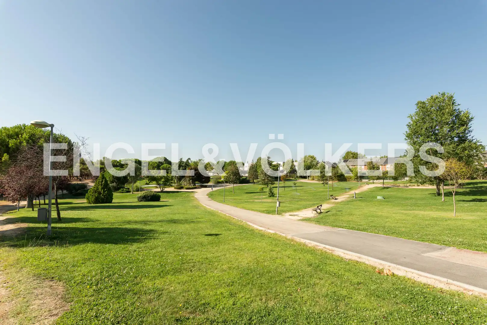 Study for rent in Villanueva de la Cañada  with Air Conditioner, Heating and Private garden