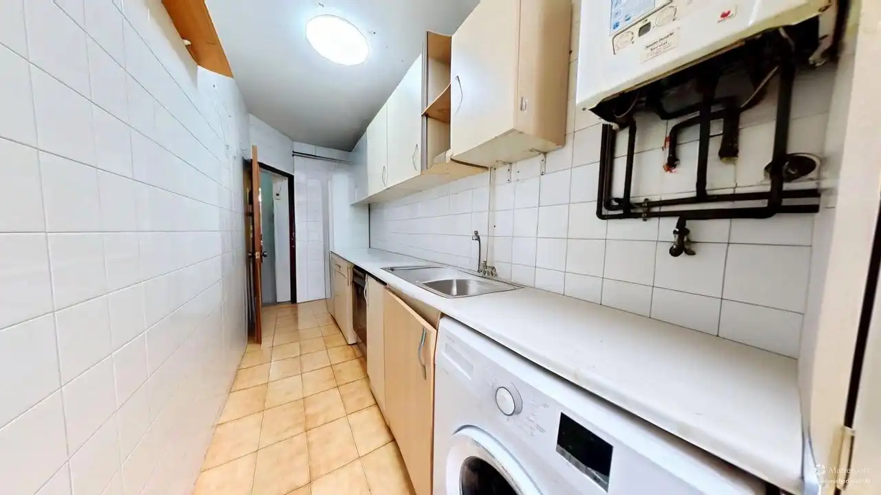 Cocina de Piso en venta en Madrid con Calefacción y Amueblado