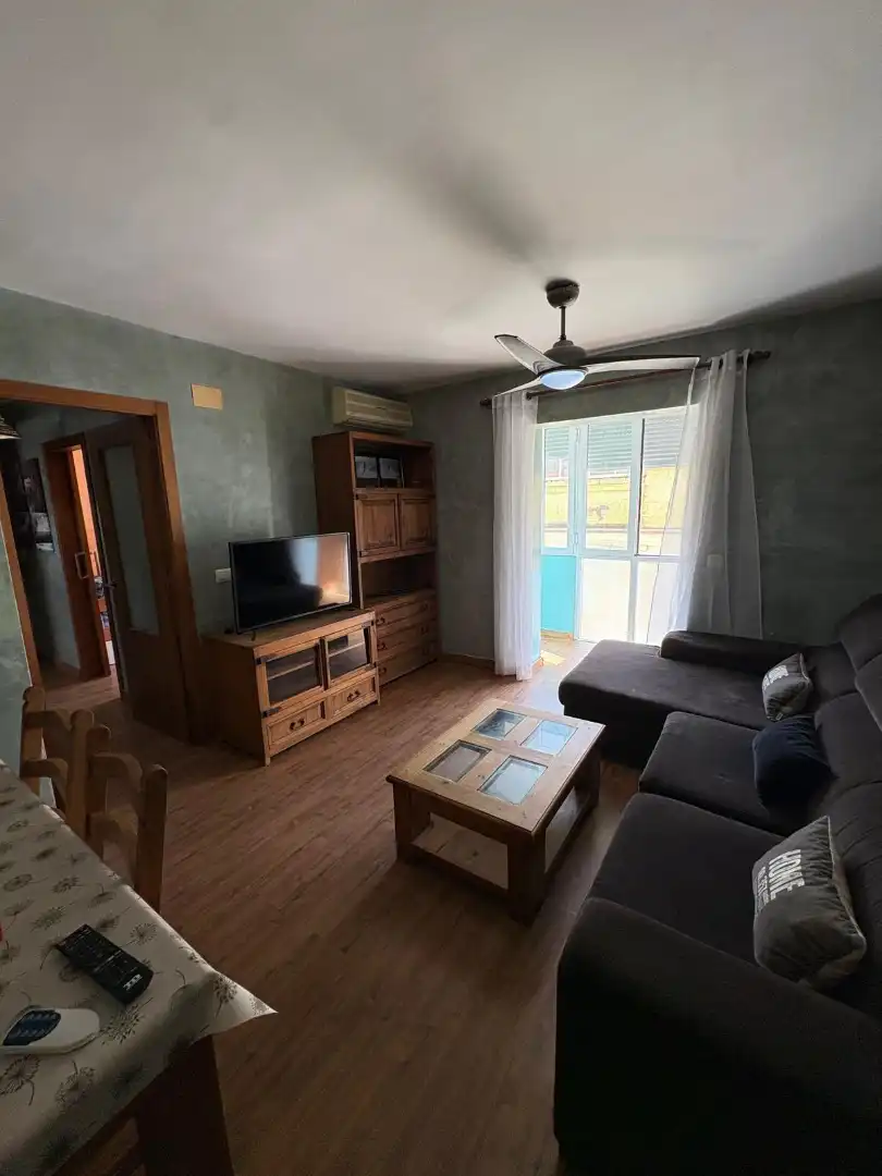 Piso con ascensor en venta en El Pino - Bajo de Guía