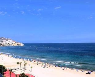 Vista exterior de Àtic en venda en Benidorm amb Aire condicionat, Calefacció i Moblat