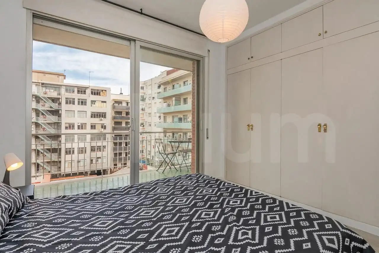 Bedroom of Flat for rent in Barcelona  with Heating, Parquet flooring and Terrace