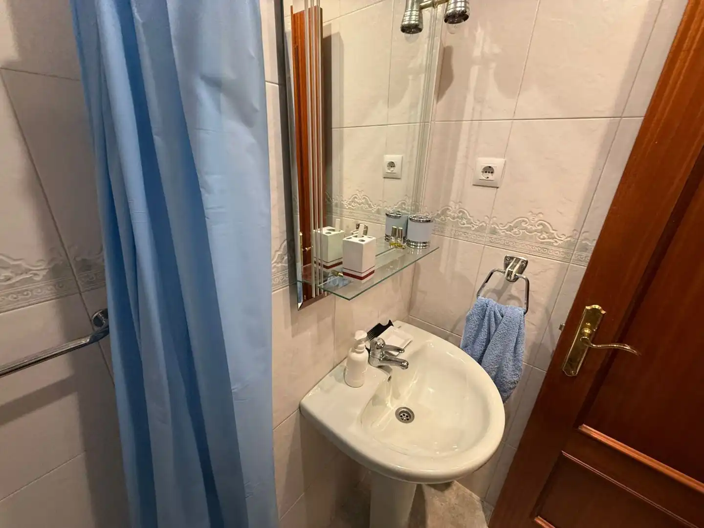 Bany de Pis en venda en Noja amb Calefacció, Terrassa i Balcó