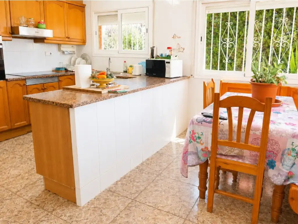 Kitchen of Houses for sale in Pineda de Mar