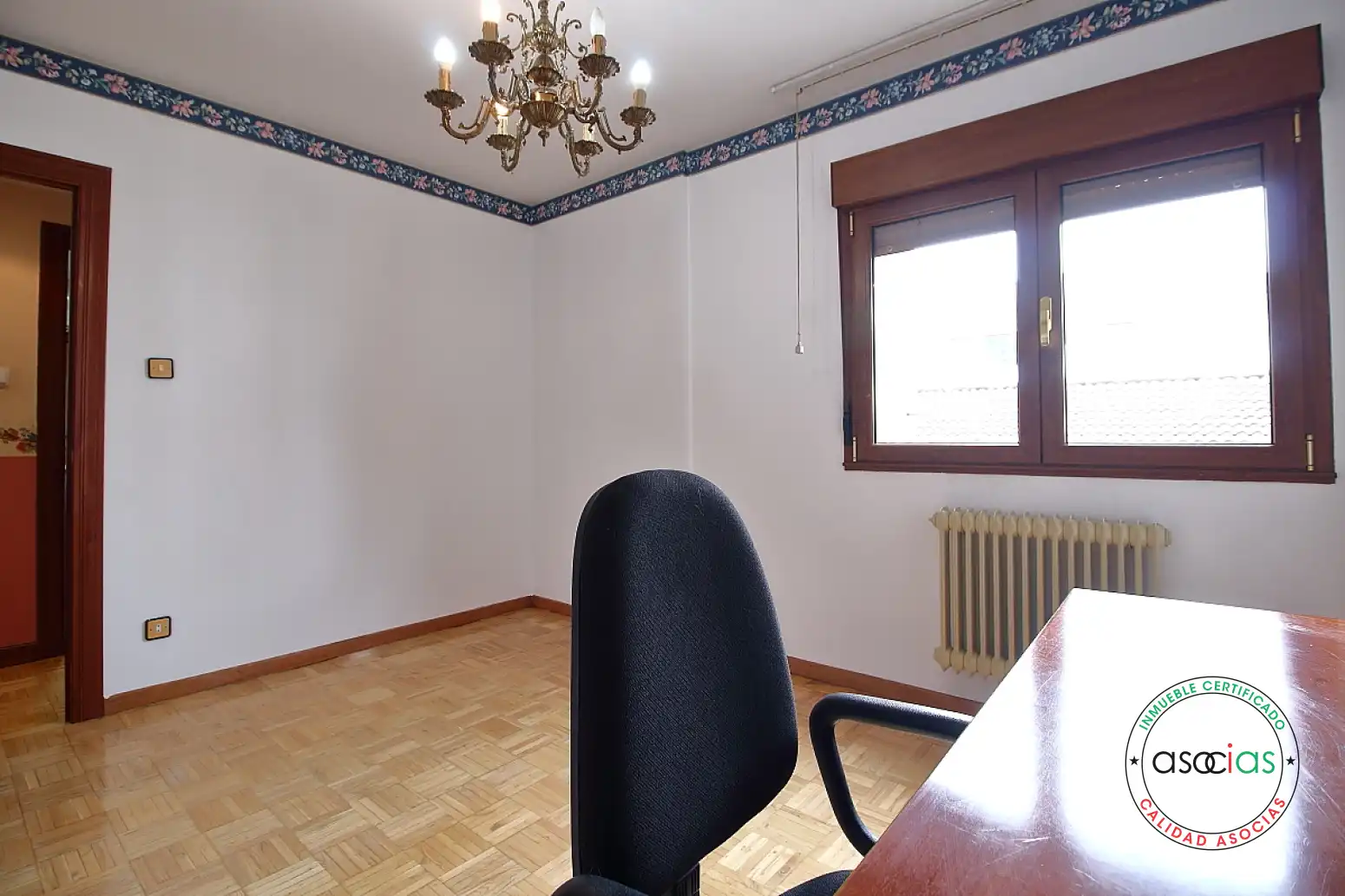 Comedor de Piso en venta en Gijón  con Calefacción y Parquet