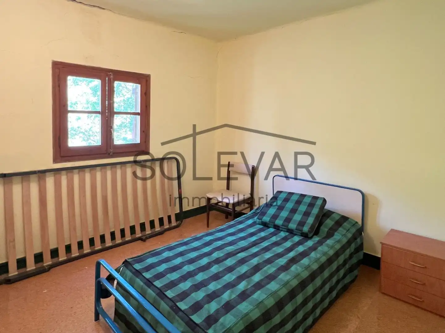 Dormitori de Casa o xalet en venda en Sarroca de Bellera