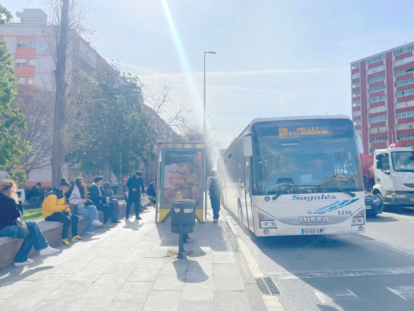 Außenansicht von Wohnung zum Verkauf in Barcelona mit Ofen