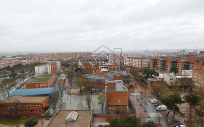Vista exterior de Pis en venda en  Madrid Capital amb Aire condicionat, Calefacció i Parquet