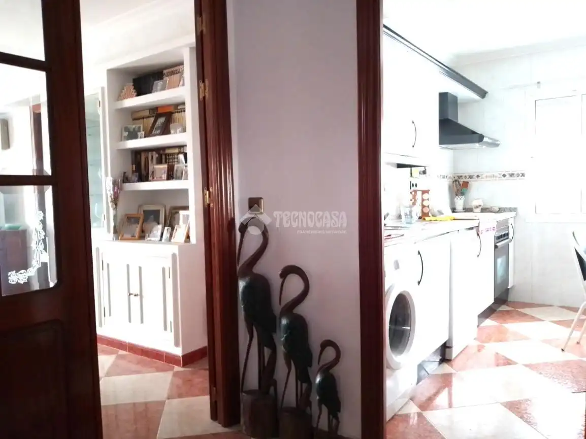 Cocina de Piso en venta en Sevilla con Aire acondicionado, Terraza y Amueblado