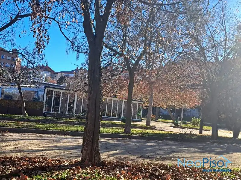 Pis amb ascensor en venda a Parque Lisboa - La Paz, imagen 2