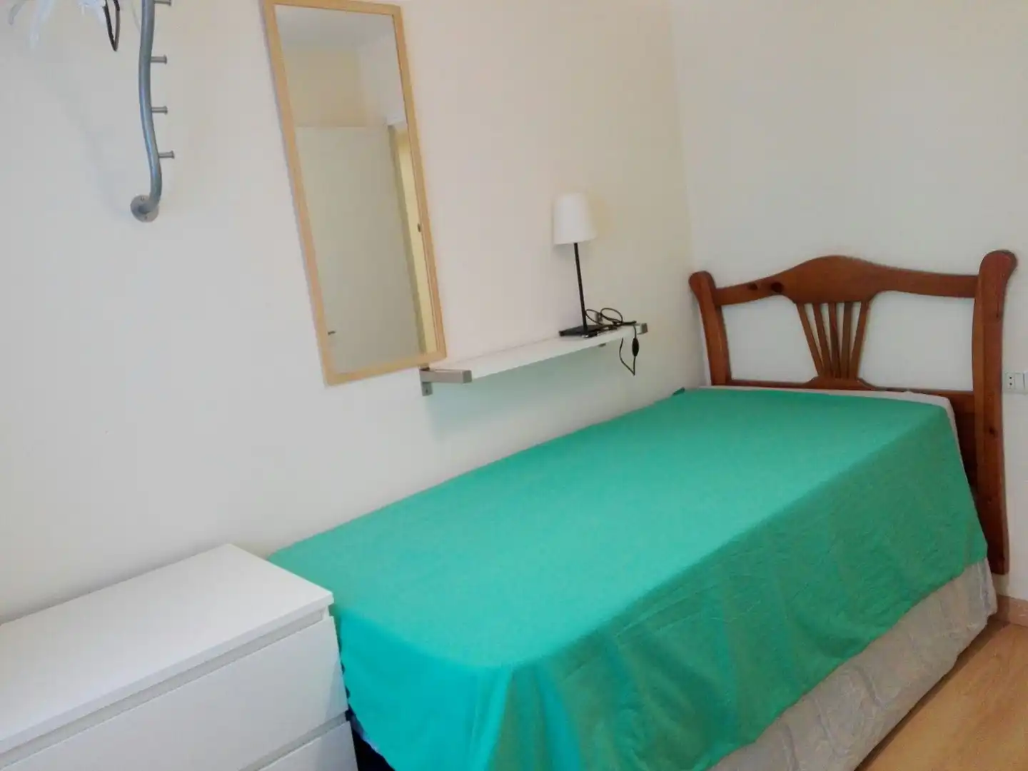 Bedroom of Flat for rent in Gijón   with Heating and Furnished