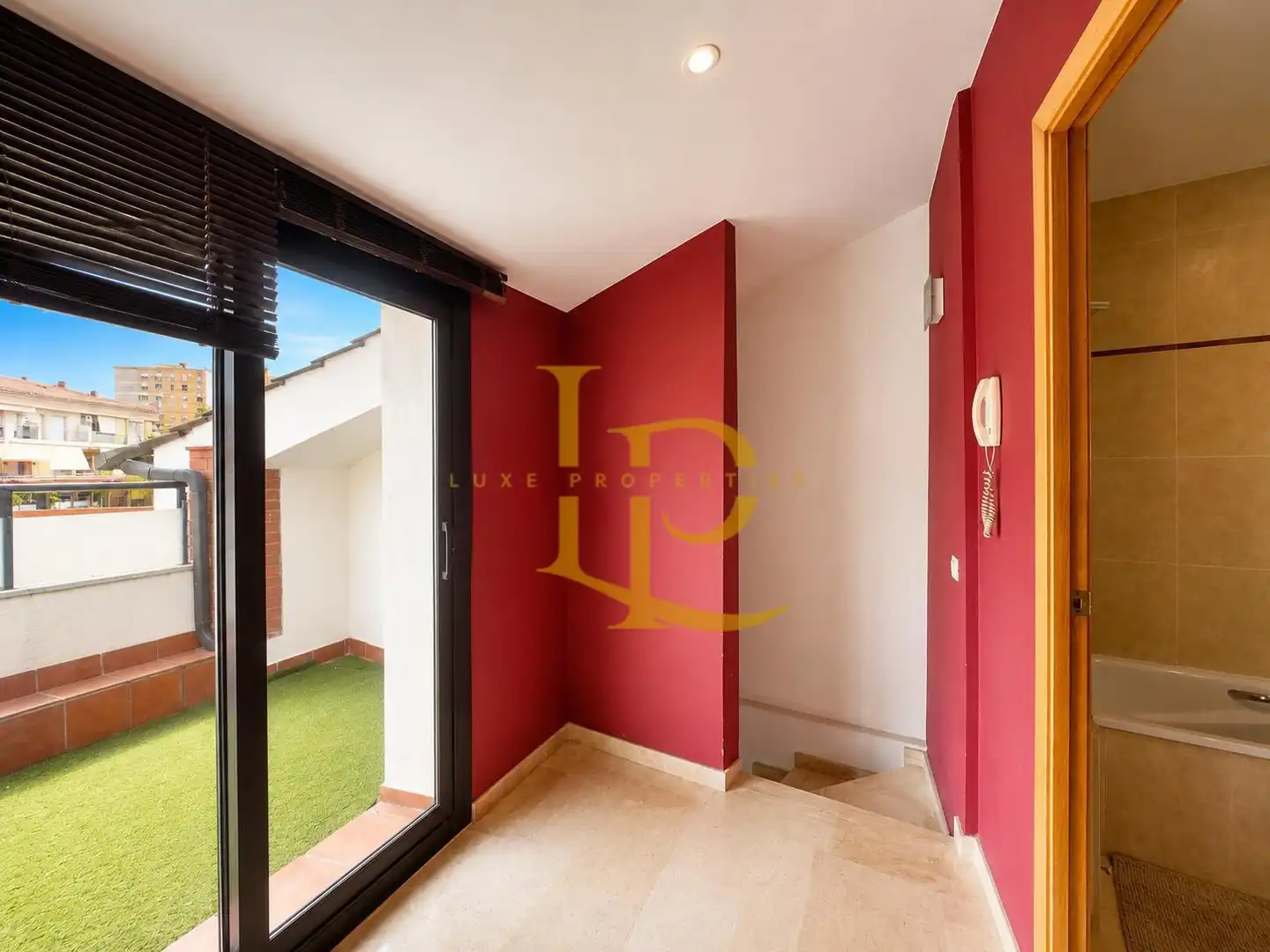 Duplex with terrace for sale in Carrer de la Mare de Déu de Lourdes, imagen 23