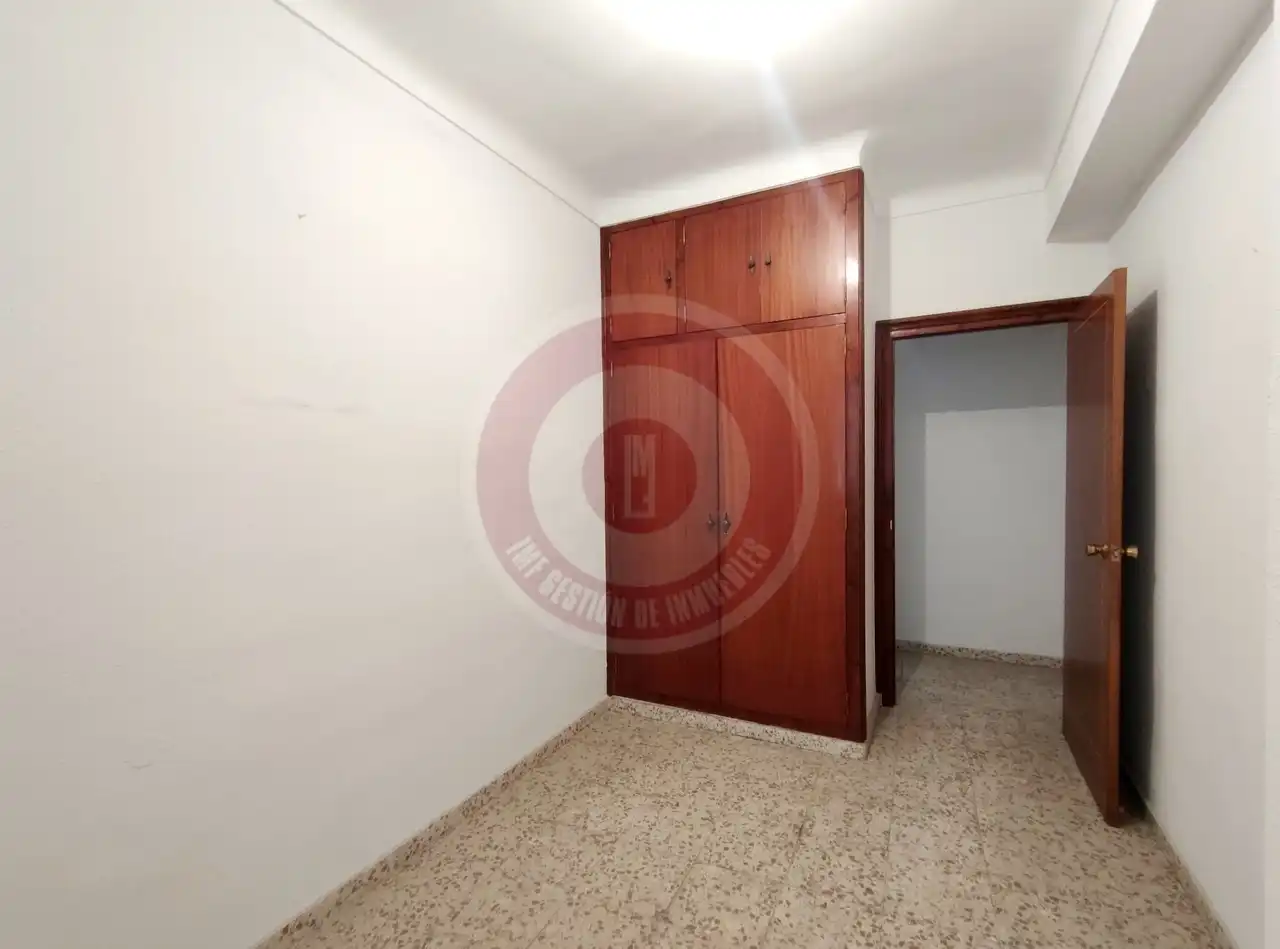 Edifici en venda en Vélez-Málaga amb Alarma