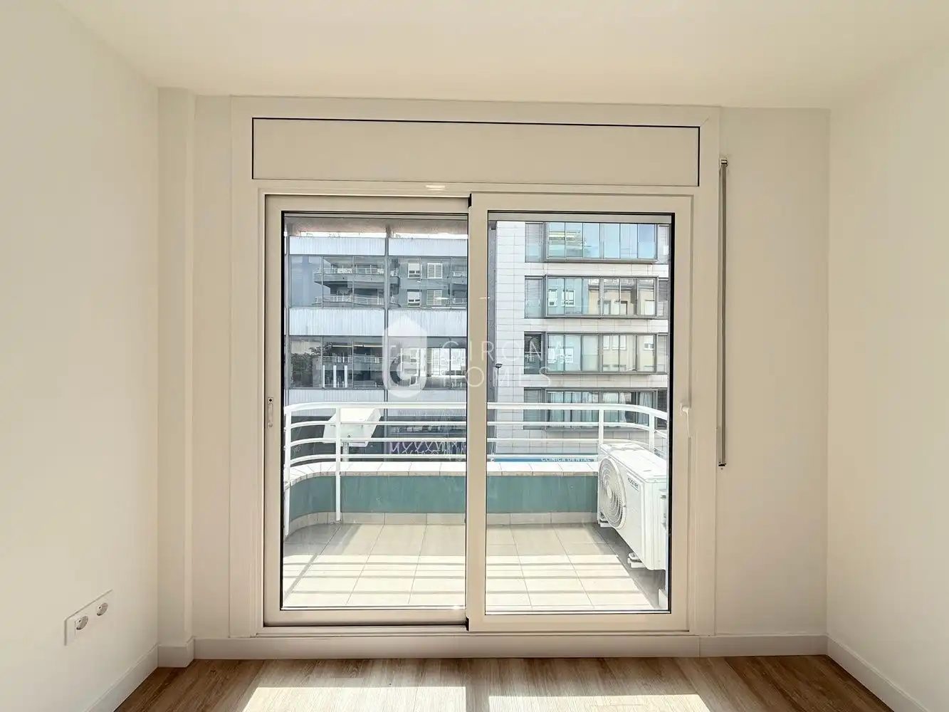 Terraza de Apartamento de alquiler en Girona con Aire acondicionado y Terraza