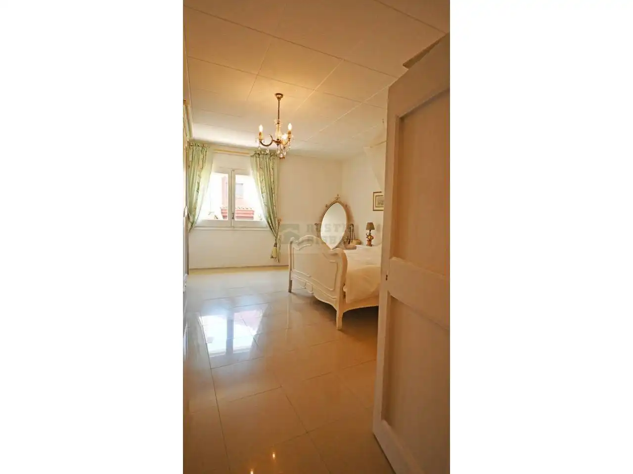 Habitación de Finca rústica en venta en Borrassà con Calefacción, Jardín privado y Terraza