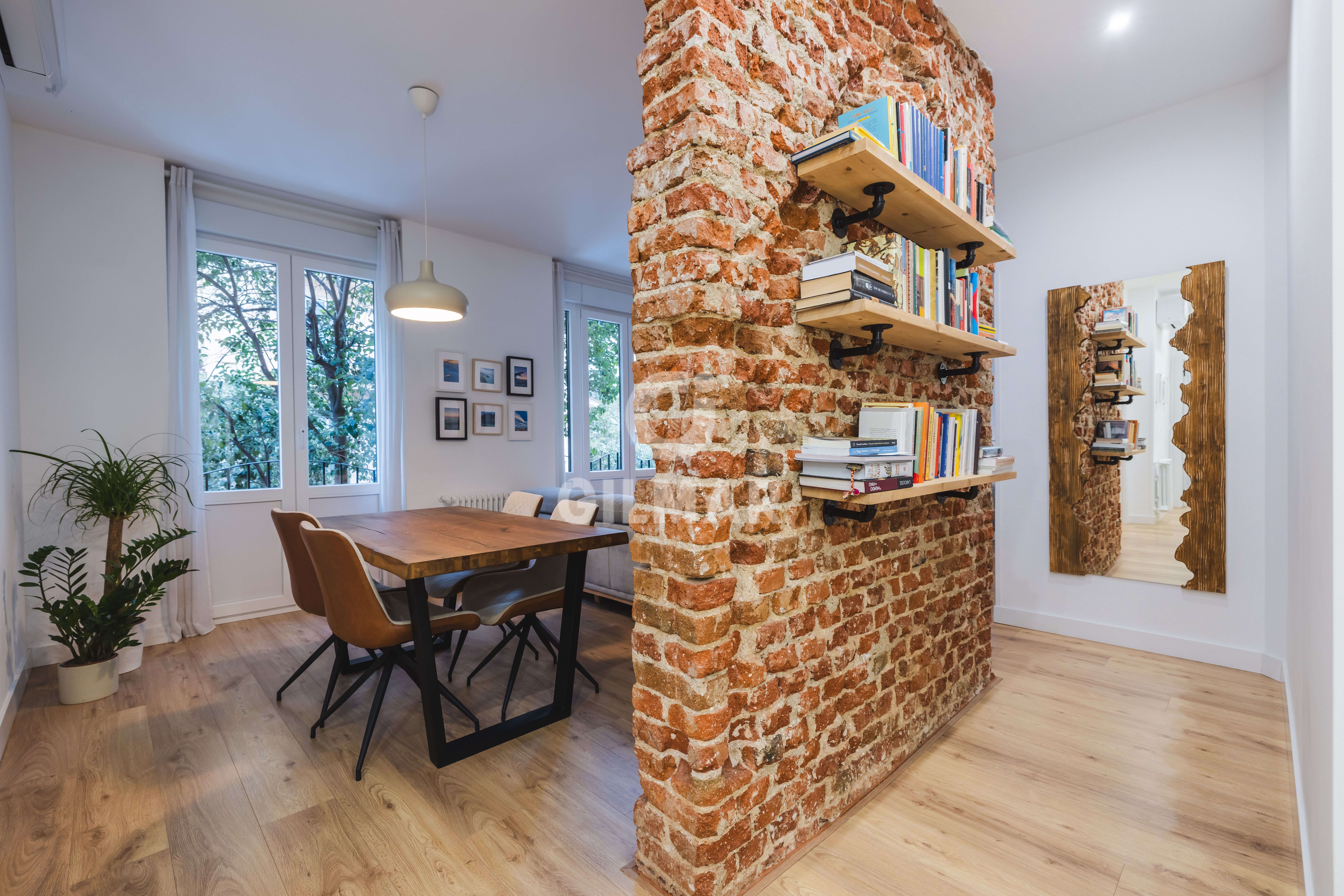 Menjador de Pis en venda en  Madrid Capital amb Calefacció